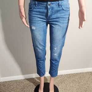 Elle Light Blue Cropped Jeans